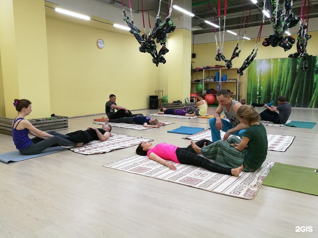 Дом йоги натальи московских самара. Спортивный клуб йога-студия черепаха фото зала в городе череповец. Йога в самаре район. Йога самара. Ямуна йога.