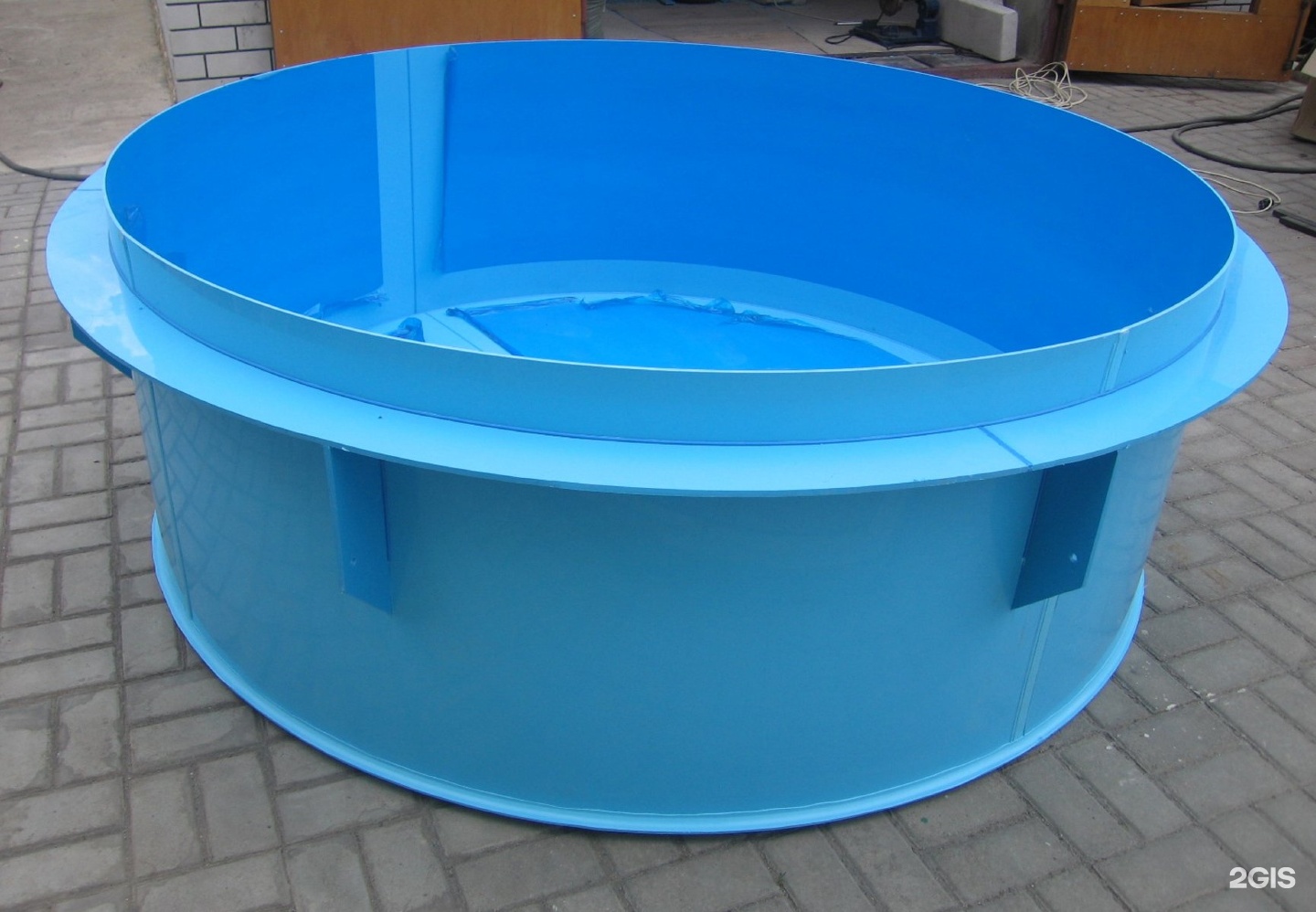 Емкость для купания. Чаши для бассейнов из полипропилена 2х2. Купель бассейн пластиковый 2000 л. Купель из полипропилена(чаша из пластика 5мм). Бассейн 2х2 круглый полипропиленовый.