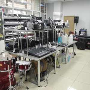 Фото от владельца Живой звук, магазин звукового оборудования и музыкальных инструментов