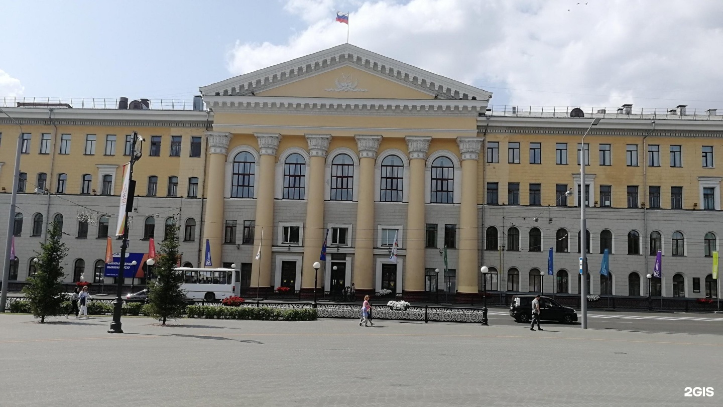 Томский государственный радиоэлектроники. Томский государственный университет. Томский университет систем управления и радиоэлектроники. Рукавишникова ТГУ. Томск проспект Ленина 40.