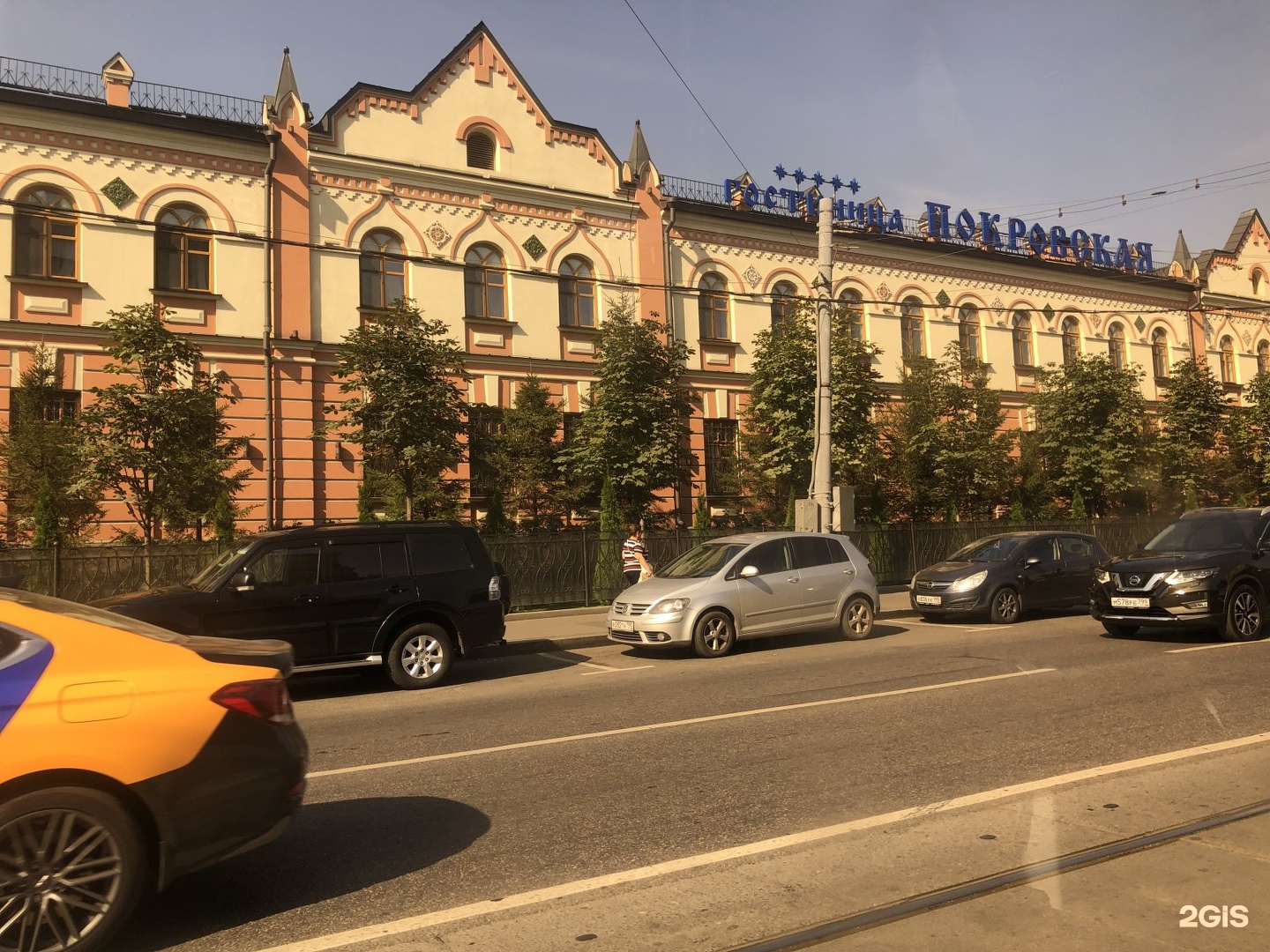 Гостиница таганская екатеринбург. Гостиница Покровская на Таганке. Москва Покровская 12. Гостиница Покровский двор Москва. Отель Покровка Киев.