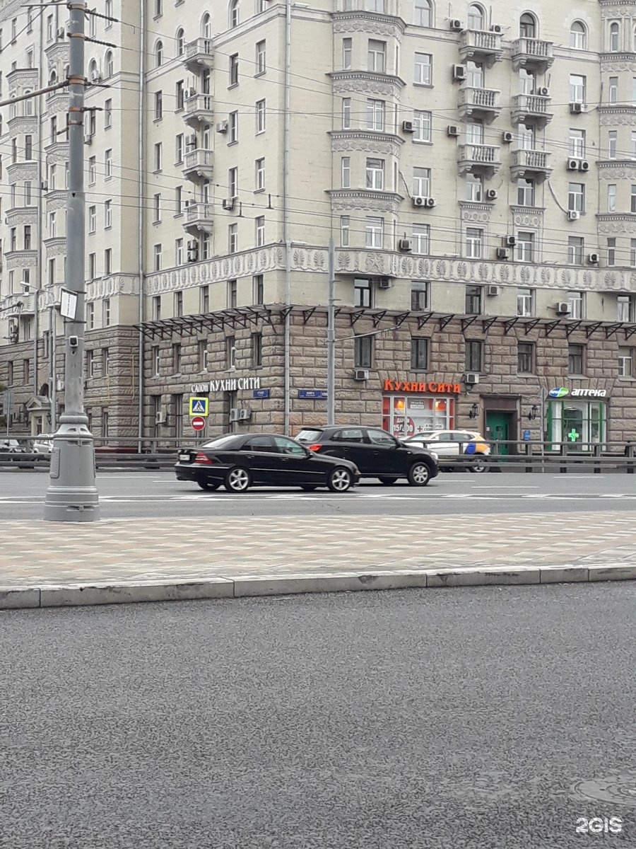 Московский проспект 108