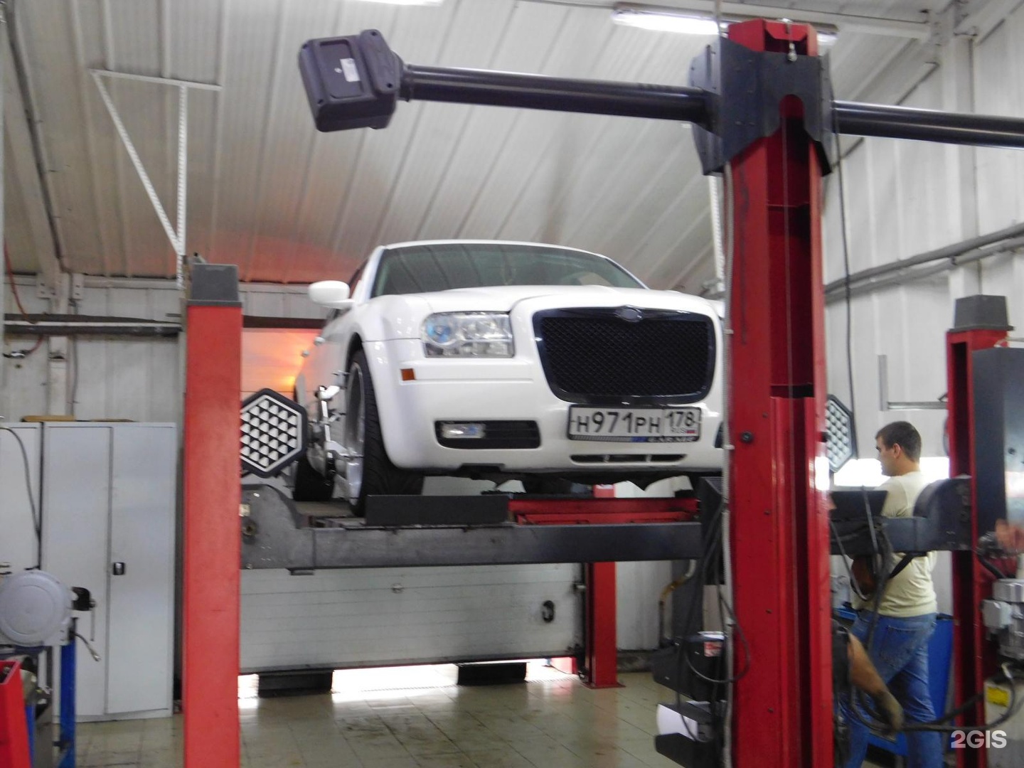 Ивана черных 31. Рамка автосервис джокер. Джокер авто брестский бульвар. Joker auto ленинский просп 139а санкт петербург. Джокер авто брестский бульвар.