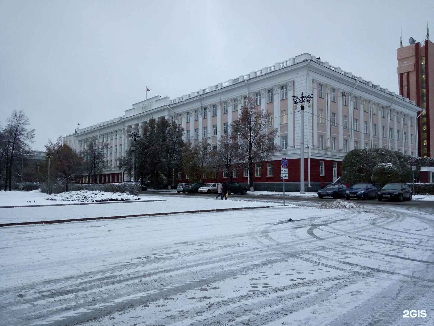 Алтайский край барнаул проспект ленина. Алтайский государственный университет, Барнаул, проспект Ленина. Алтайский государственный университет пр. Ленина 61. Ленина 61 Барнаул АГУ. АГУ Барнаул зимой.