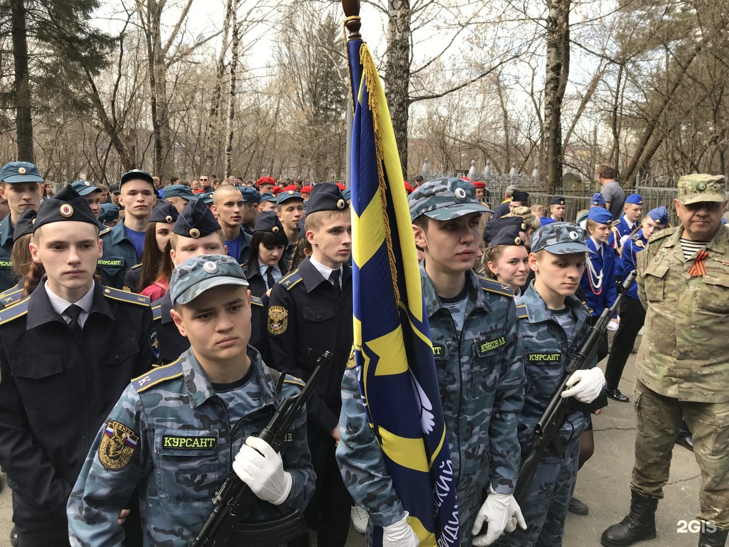 Ифюк нижнекамск. ИФЮК Ижевск колледж. Ижевск Финас Ижевский финансово-юридический колледж. Ижевский финансово юридический колледж общежитие.