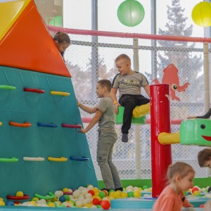 Фото от владельца Дубрава, торговый центр