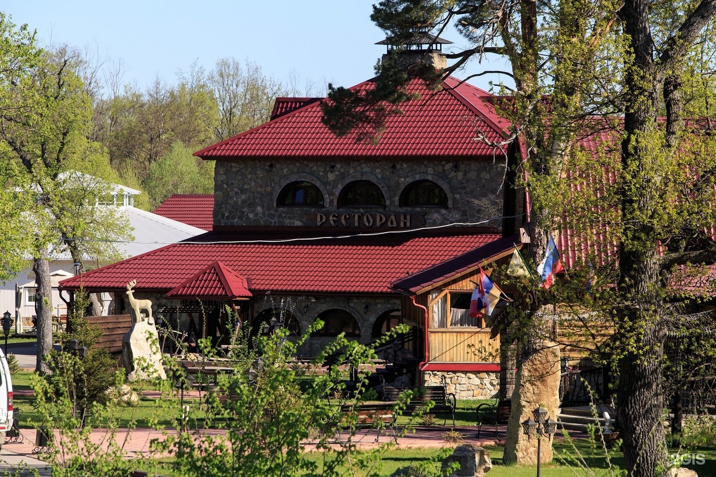 Царская охота фото. Ресторан русская охота Пенза. Ресторан Царская охота Пенза. Ресторан в Энколово русская охота. Охота ресторан Пенза.