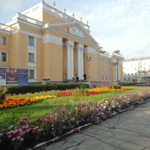 Фото от владельца Алюминщик, дворец культуры