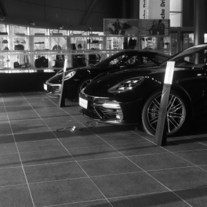 Фото от владельца Porsche Centre Almaty, автосалон
