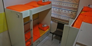 Алматы: Хостел Dos Hostel Yassaui