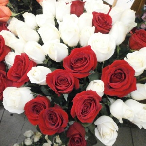 Фото от владельца АРТ-Flores, салон цветов