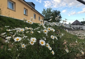 Отель Вернисаж в Великом Новгороде