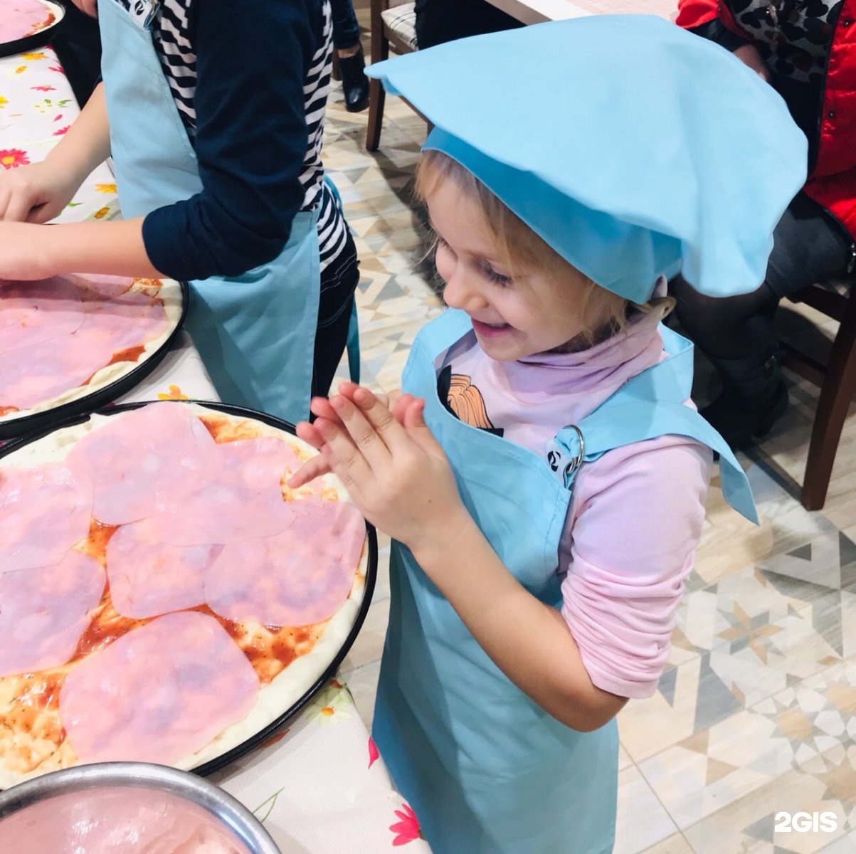 Меню жар пиццы в тамбове на комсомольской площади