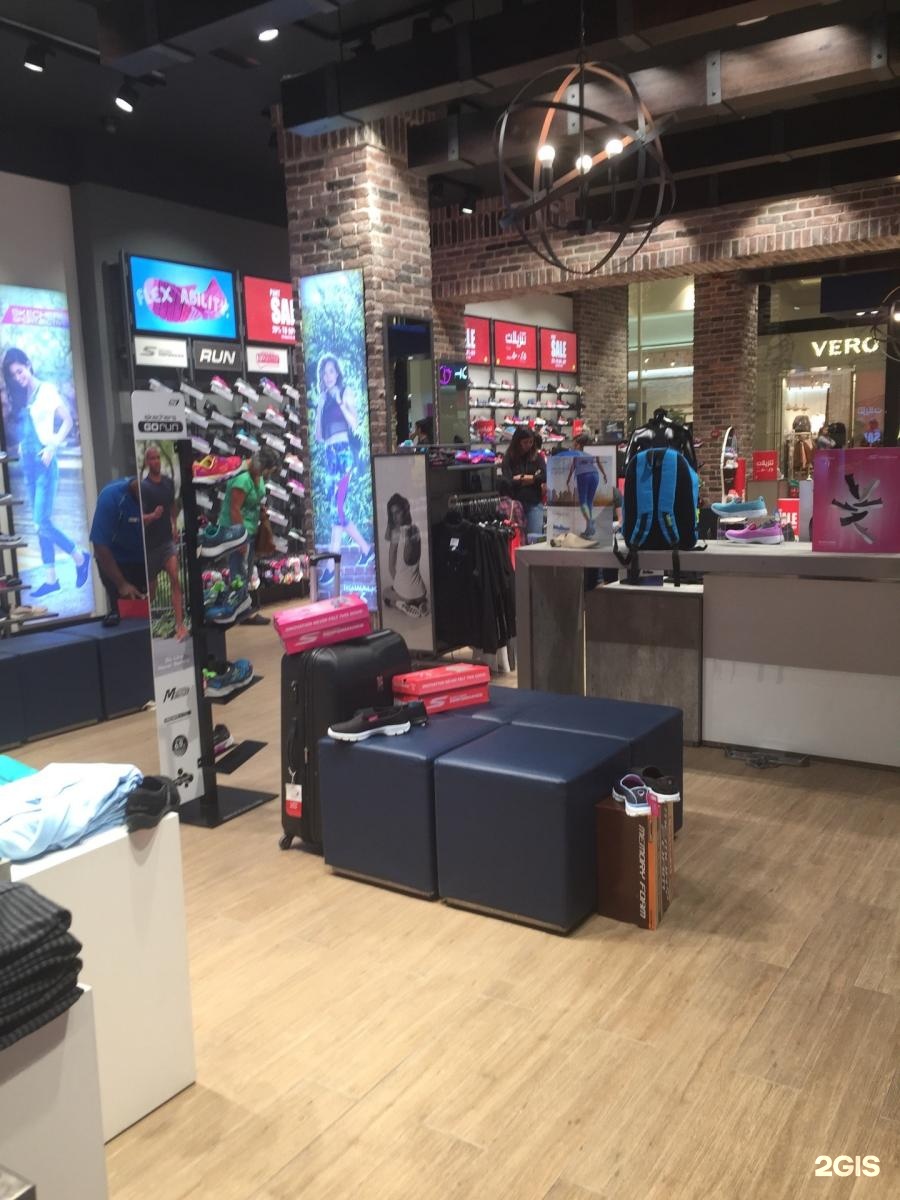 Skechers, shoe store, Mall of the 