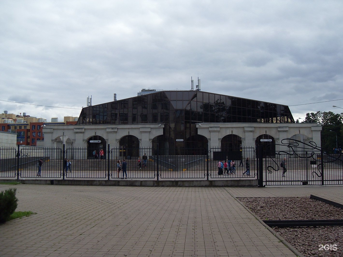 метро крестовский остров