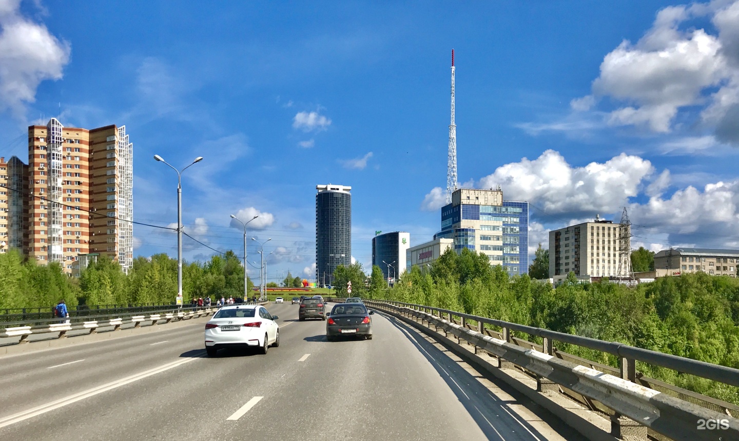 Пермь городской. Бульвар Гагарина 65а. Бульвар Гагарина Пермь. Средняя дамба Пермь. Пермский финансово-экономический колледж бульвар Гагарина.