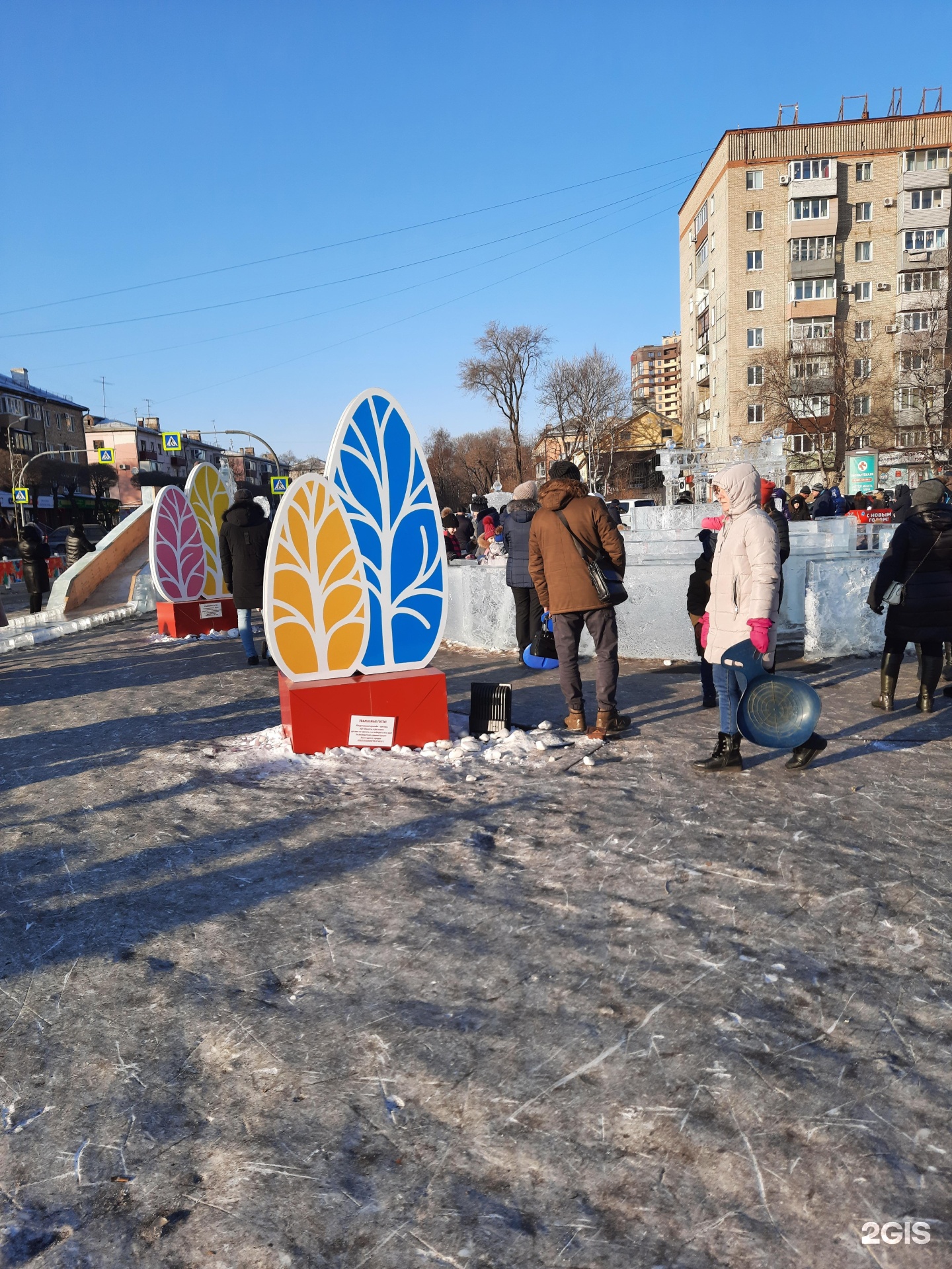 Камера в Уссурийске на центральной площади.