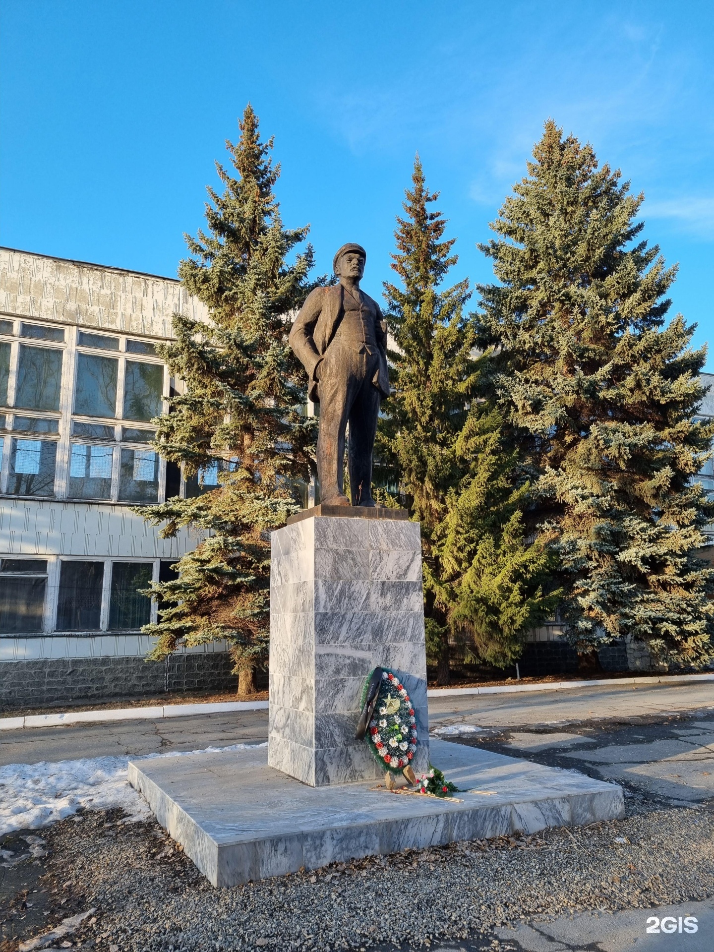 Ленина 43 кыштым. Г кыштым ул ленина 6а. Добровольческий танковый корпус кыштым. Ул. Универмаг г кыштым.