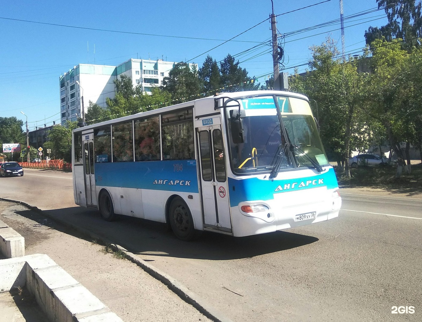 Маршруты ангарск. Ангарский автобус. Автобус Ангарск. Автобус 7. Автобус Иркутск Ангарск.