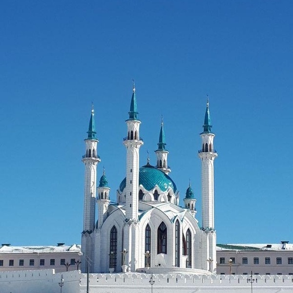 Казанский кремль режим. Казанский Кремль. Казанский Кремль сувениры. Музей-заповедник Казанский Кремль 9 мая 2023.