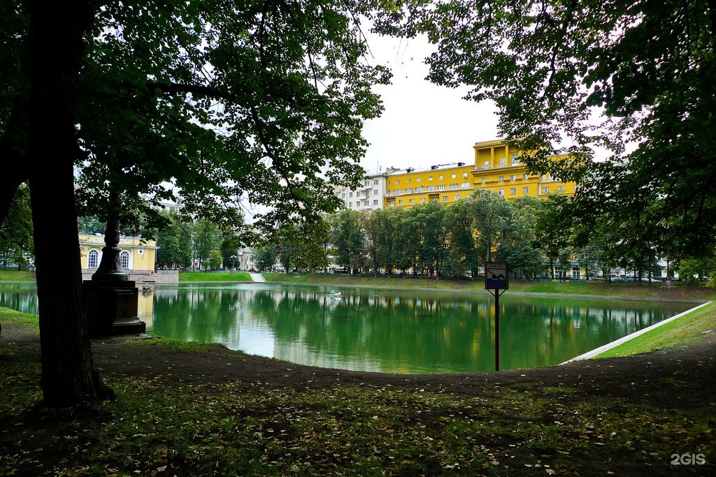 Пруды на патриарших в москве фото