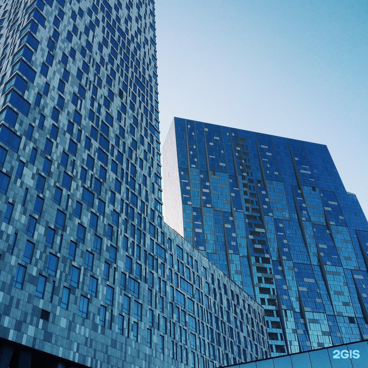 высотка на мосфильмовской москва. дом на мосфильмовской. мосфильмовская 8 москва. мосфильмовская 8. 8.