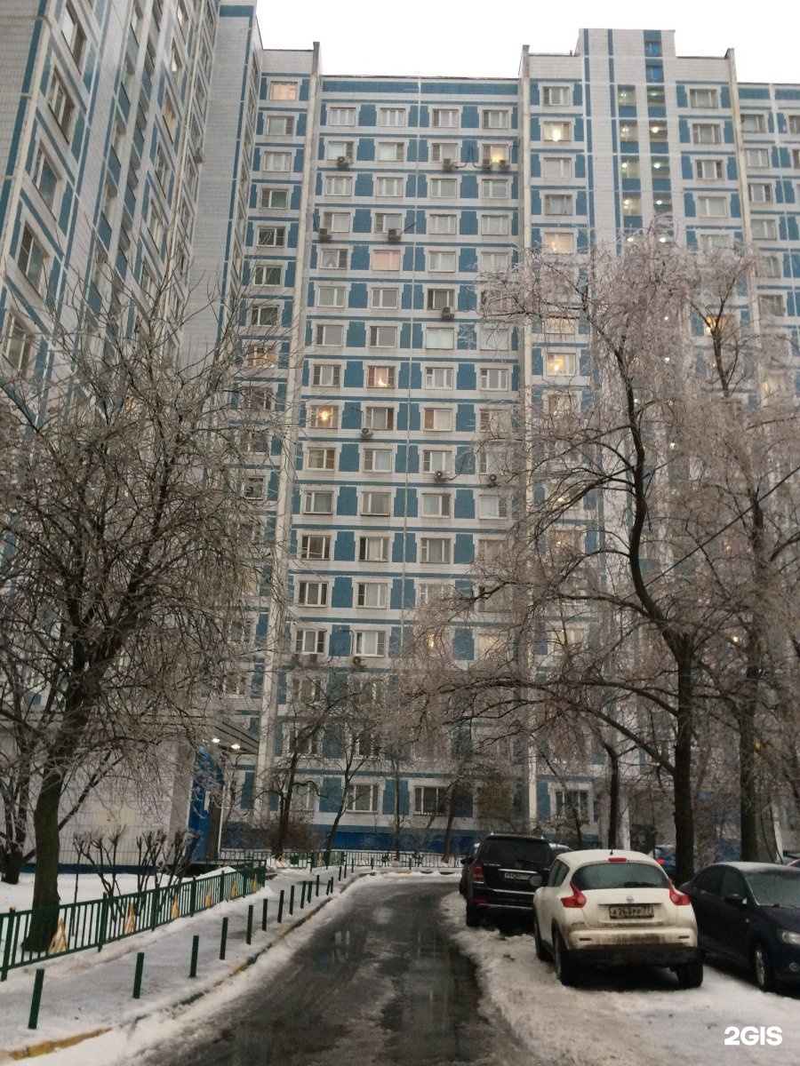 Рублевское шоссе фото. Рублевское шоссе 52. Москва, Рублевское шоссе д.52. Рублевское шоссе 52 Церковь. Улица Рублевское шоссе Москва.