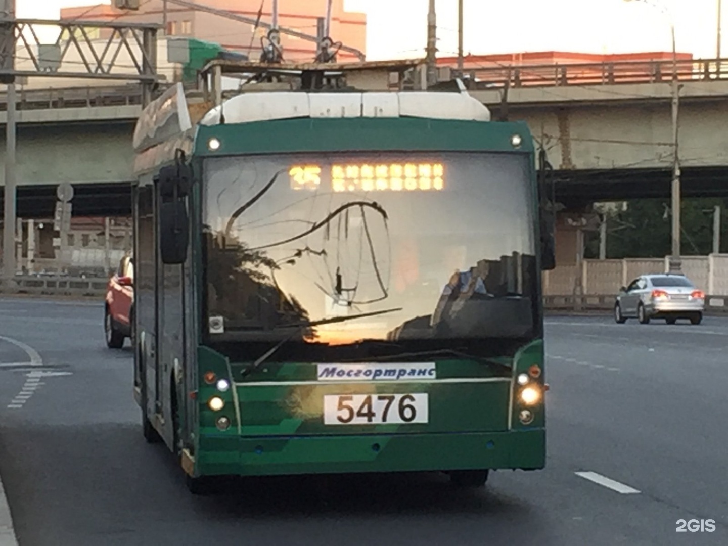 Автобус т 53. Автобус т14. Автобус т76. Электробус т53. Т51 автобус.
