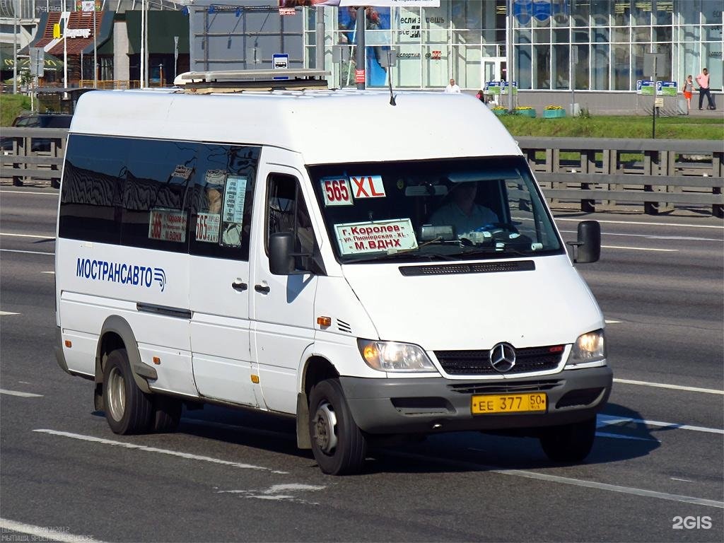 5. 580 автобус. Автобус 580 вешняки. Автобус лиаз 5292. Автобус истра.