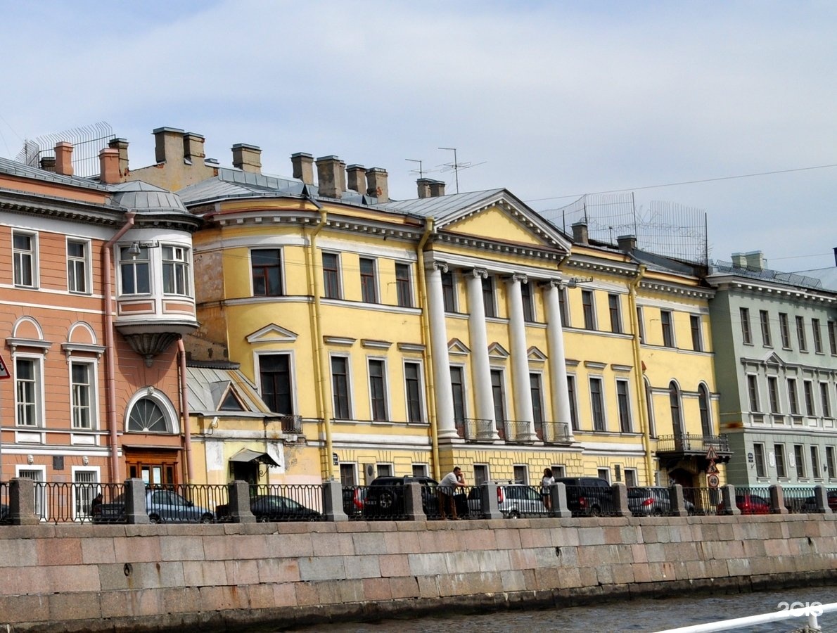 Дом князя Голицына в Санкт-Петербурге