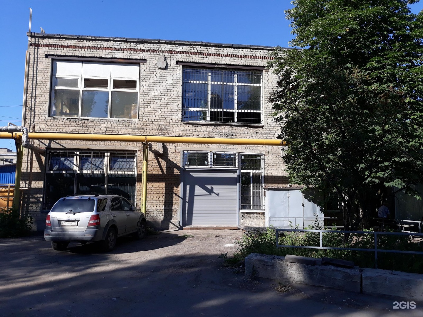 50 лет октября 101. 50 лет октября, 108. 50 лет октября 101 саратов панорама. Шкаф с ячейками бош сервис. Флагман саратов.