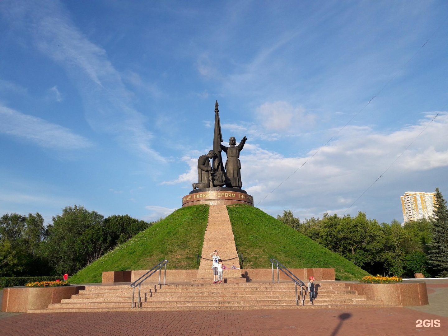 Монумент воинской славы фото