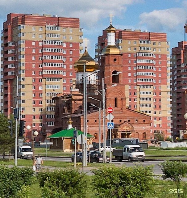 Десятый микрорайон. Тобольск 10 микрорайон. 10 Мкр 66 дом Тобольск. Тобольск 10 микрорайон Церковь. Тобольск 10 микрорайон дом 2.