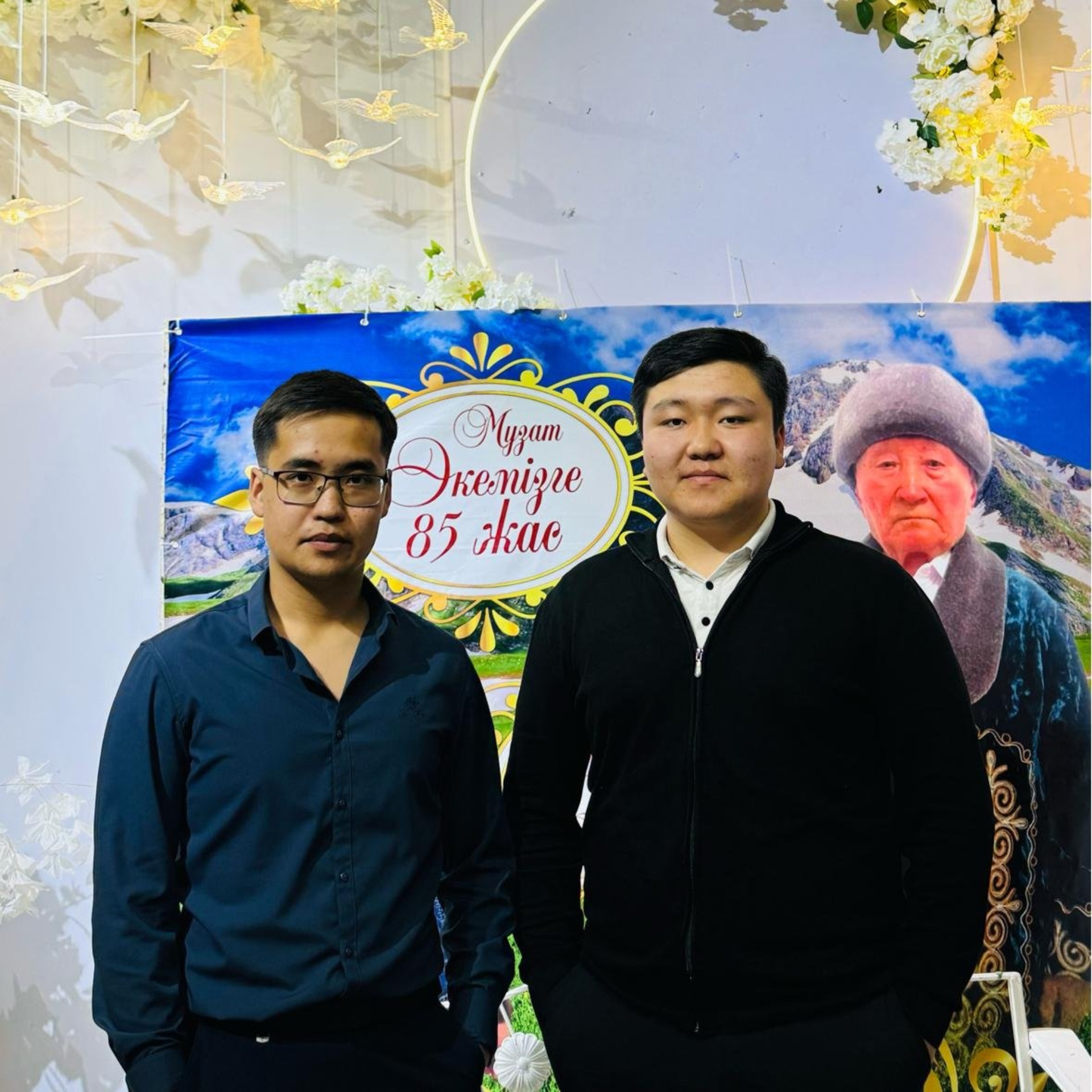 Ұйқыдағы адамдардың түкті қынаптарына спермасы түседі