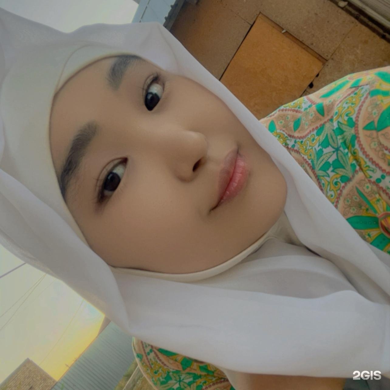 Ммм ммм орысша Дивандағы жалаңаш қыз порно фото