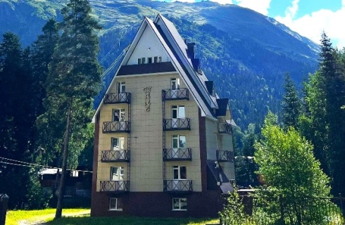 кп. Домбай: Отель Шале