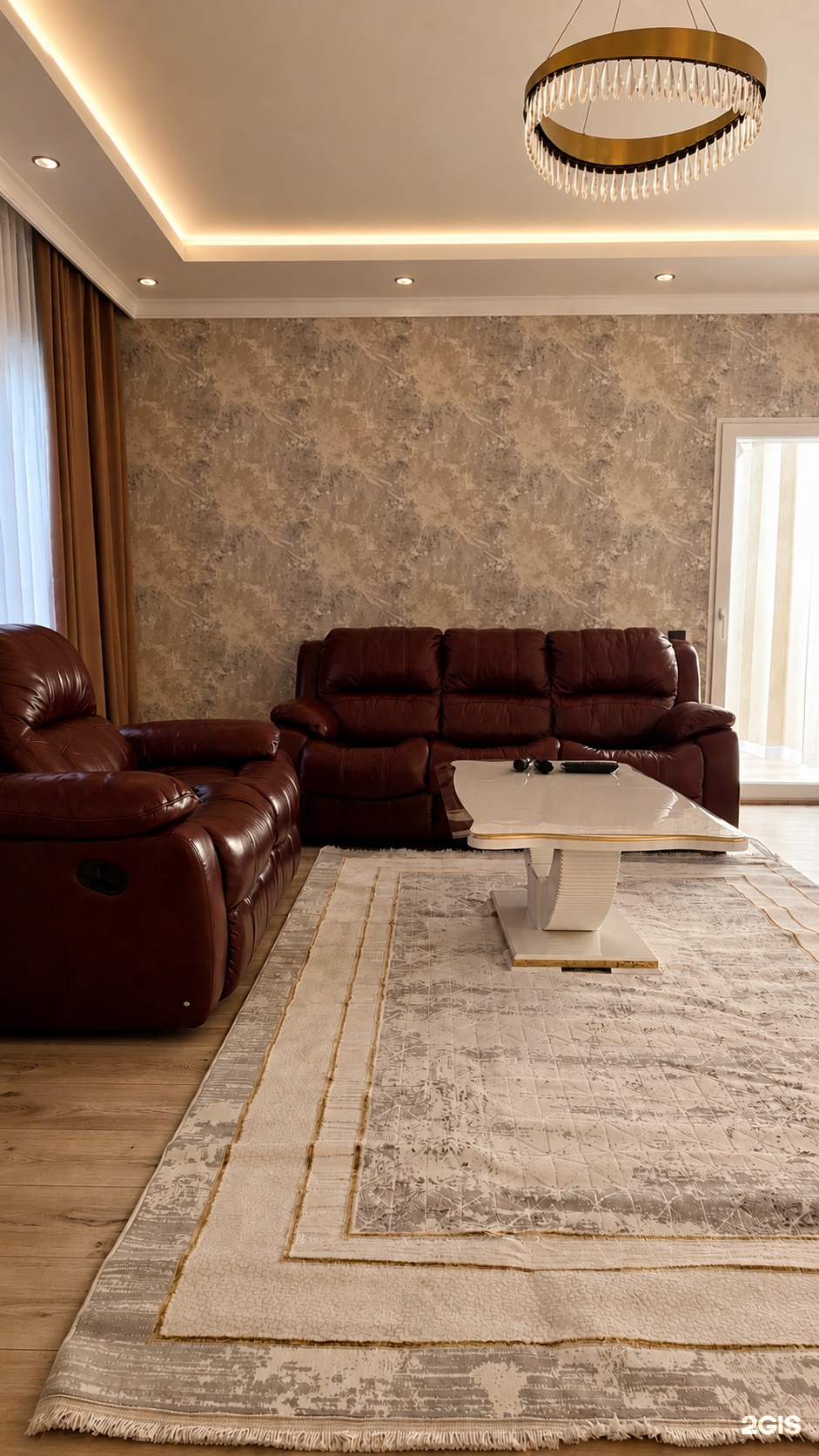 GrandHouse