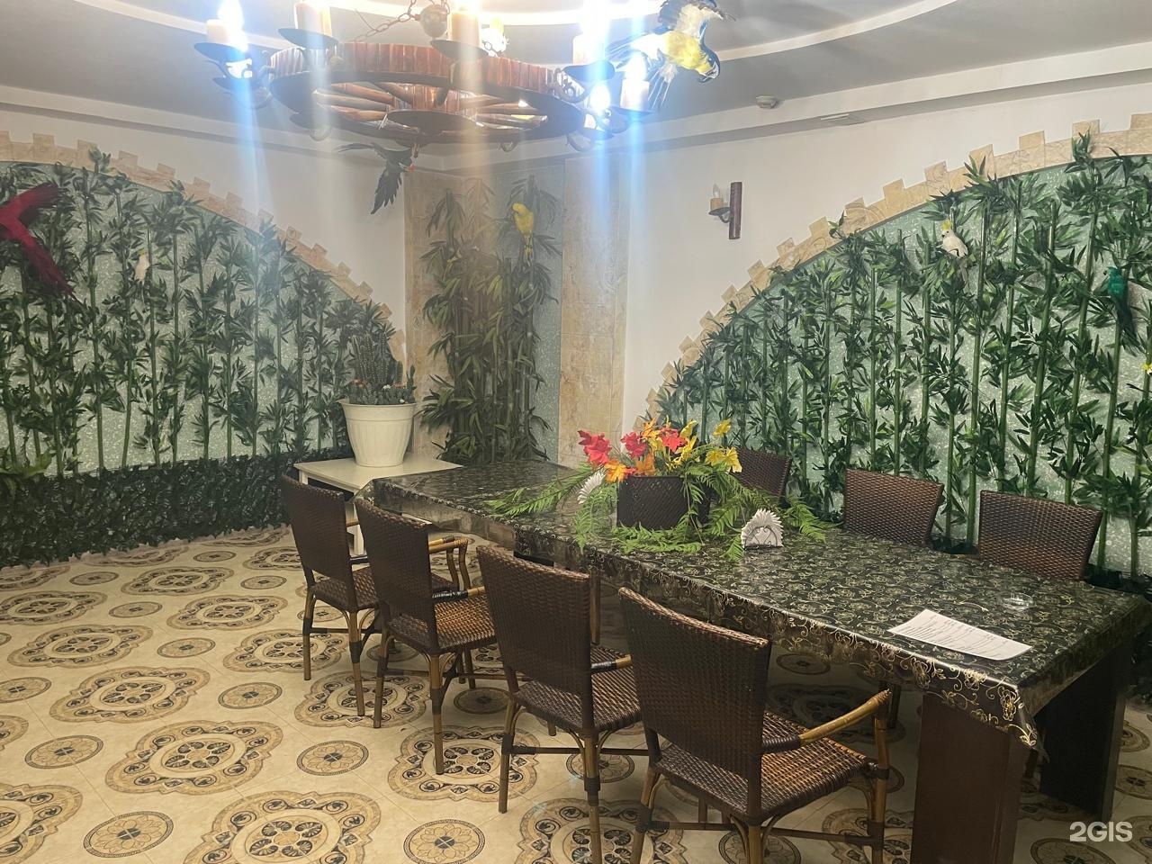 Cairo (Өмір)