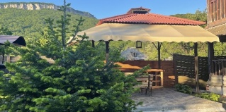 Даховская: Отель Эколодж