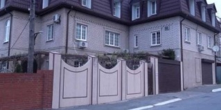 Кабардинка: Гостевой дом Семья