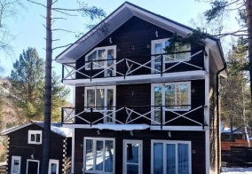 Отель Аквамарин в Листвянке