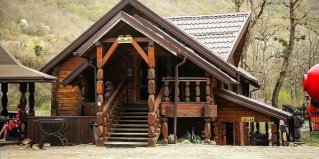 Даховская: Отель Горные Забавы