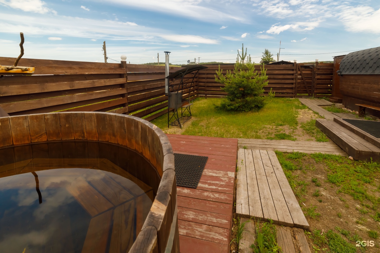 Емельяновский район: Глэмпинг Hut house