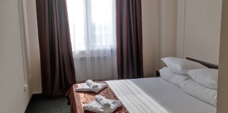 Омск: Отель Континент