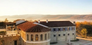 Школьный: Коттедж Chateau Andre