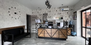 Глубокий: Отель Астонит