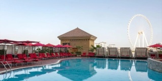 Dubai: Отель Amwaj Rotana Jumeirah Beach
