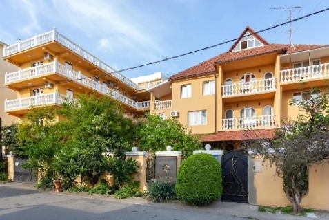 Адлер: Гостевой дом Лантана