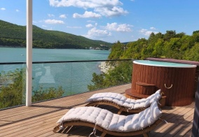 Коттедж Abrau Lake House в Абрау-Дюрсо