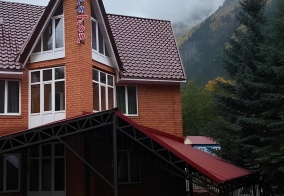 Гостевой дом Аура гор в Домбае